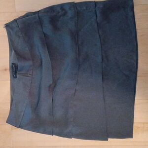 Banana Republic Charcoal Tiered Skirt